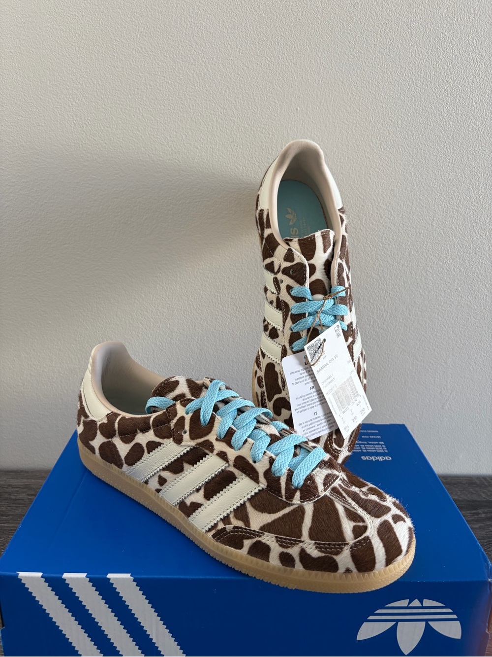 Adidas Samba OG Giraffe Print - Women's Size 8.5 - Picture 3 of 7